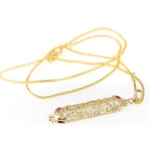 Filigree 14k Yellow Gold Pendant with Ruby Stones Rafael Jewelry Designer Artistas y Marcas